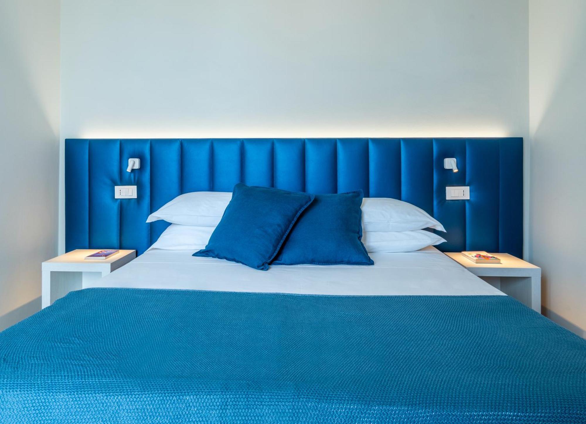 Hotel 2000 Riccione Dış mekan fotoğraf