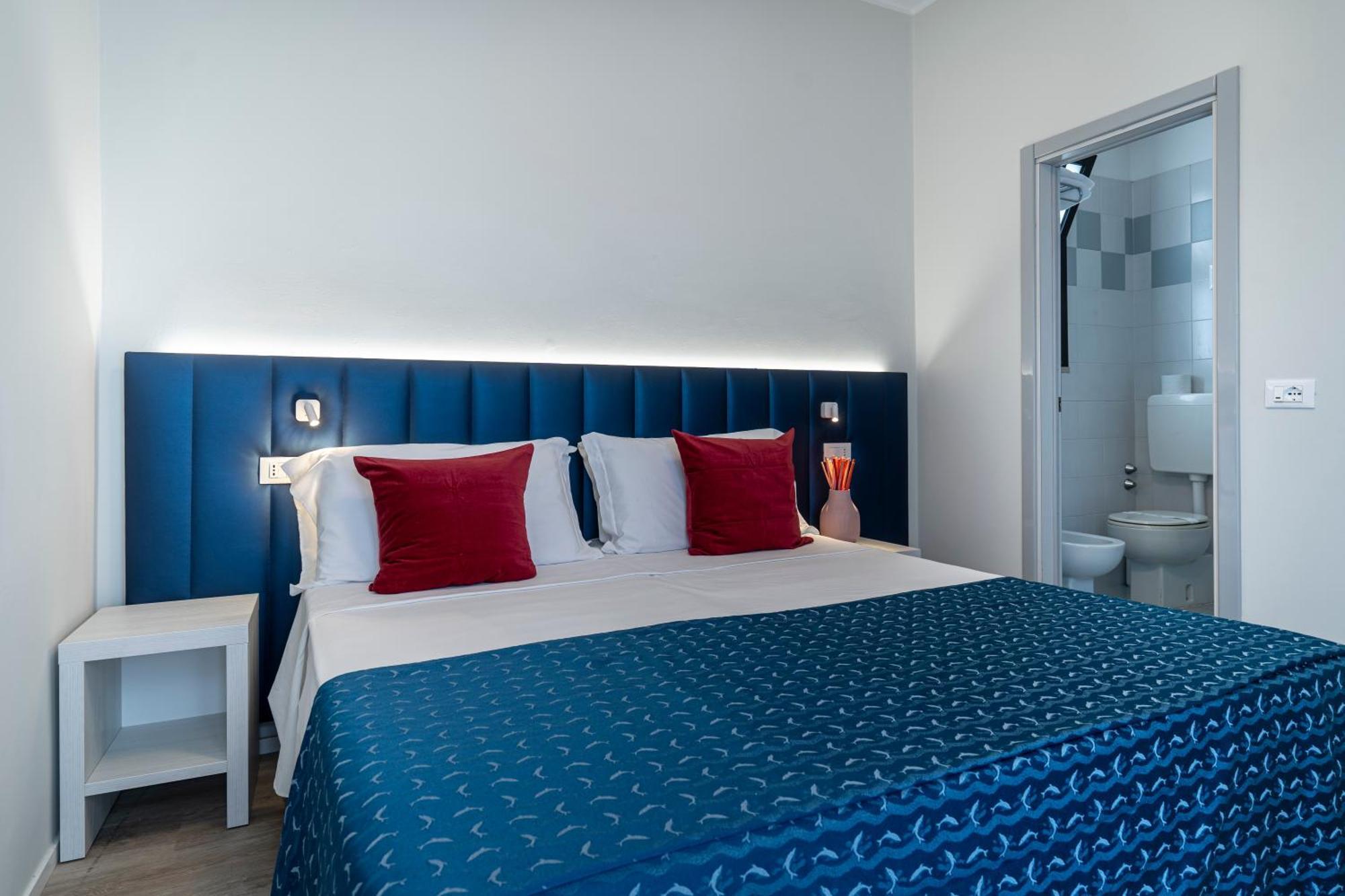 Hotel 2000 Riccione Dış mekan fotoğraf