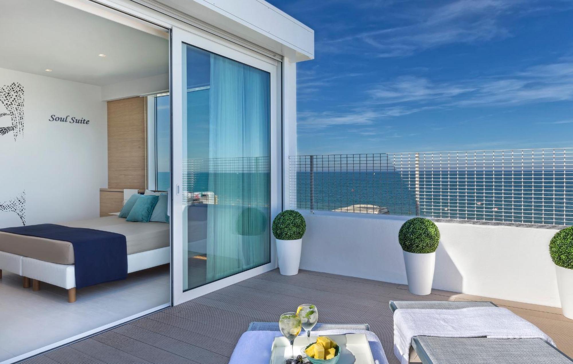 Hotel 2000 Riccione Dış mekan fotoğraf